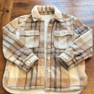 Abercrombie & Fitch Tan and Cream Checkered Teddy Jacket
